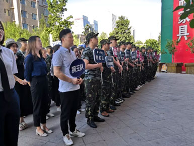 昌禾商學(xué)院丨8·15業(yè)績沖刺大會，凝心聚力，再創(chuàng)奇跡！